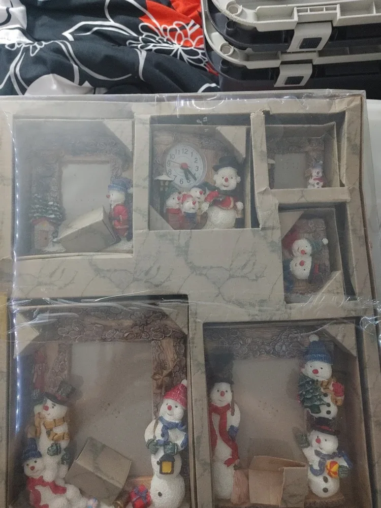 Snowman Picture Frame & Clock Set image indicator(2)
