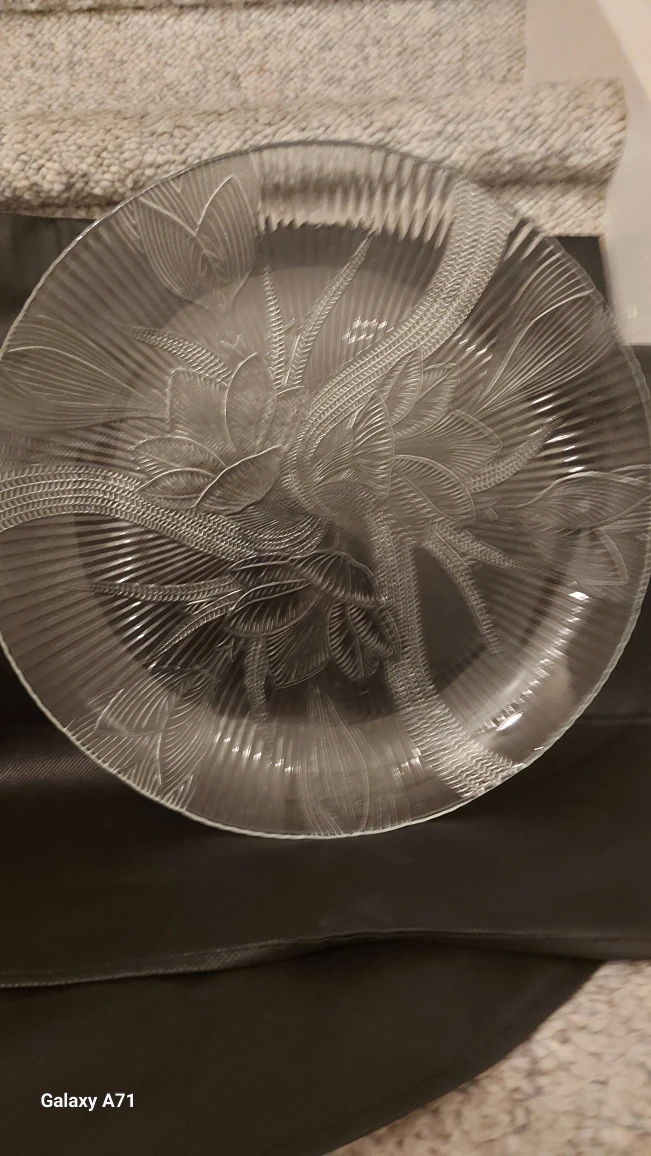 Two Decorative Glass Plates - photo 2