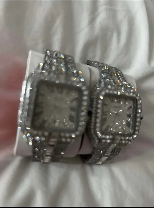 Moissanite watch image indicator(4)