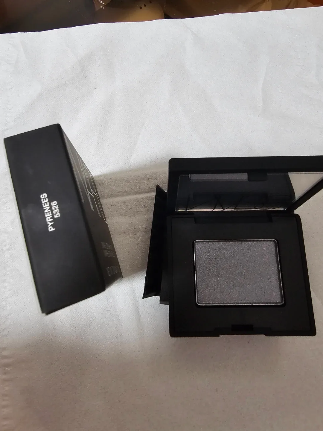 NARS Single Eyeshadow - Pyrenees image indicator(2)