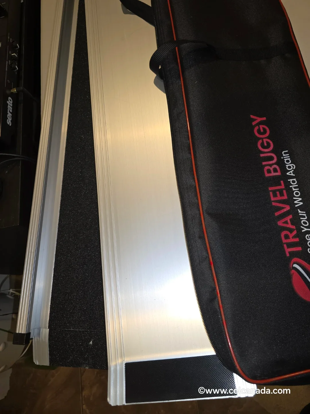 Travel Buggy extendable ramps with Carrying Case image indicator(3)