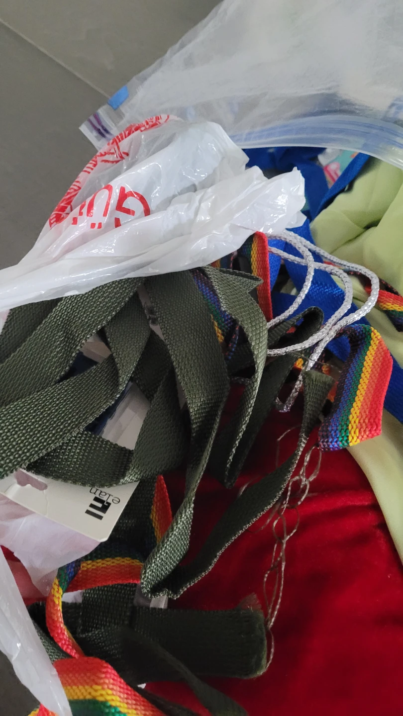Sewing crafting fabric and supplies - photo 3