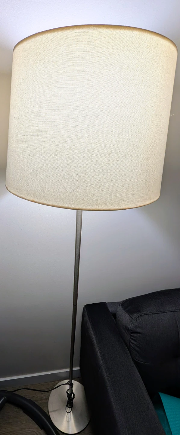 Floor Lamp - Perfect for Any Room - photo 2