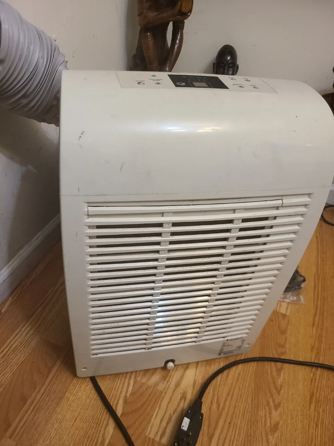 Frigidaire & Danby Air Conditioners image indicator(3)