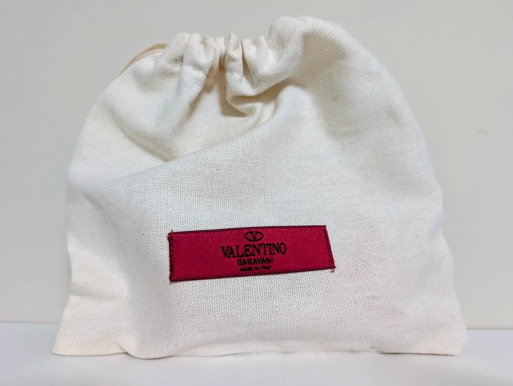 Valentino Garavani VLOGO Leather Wallet image indicator(3)