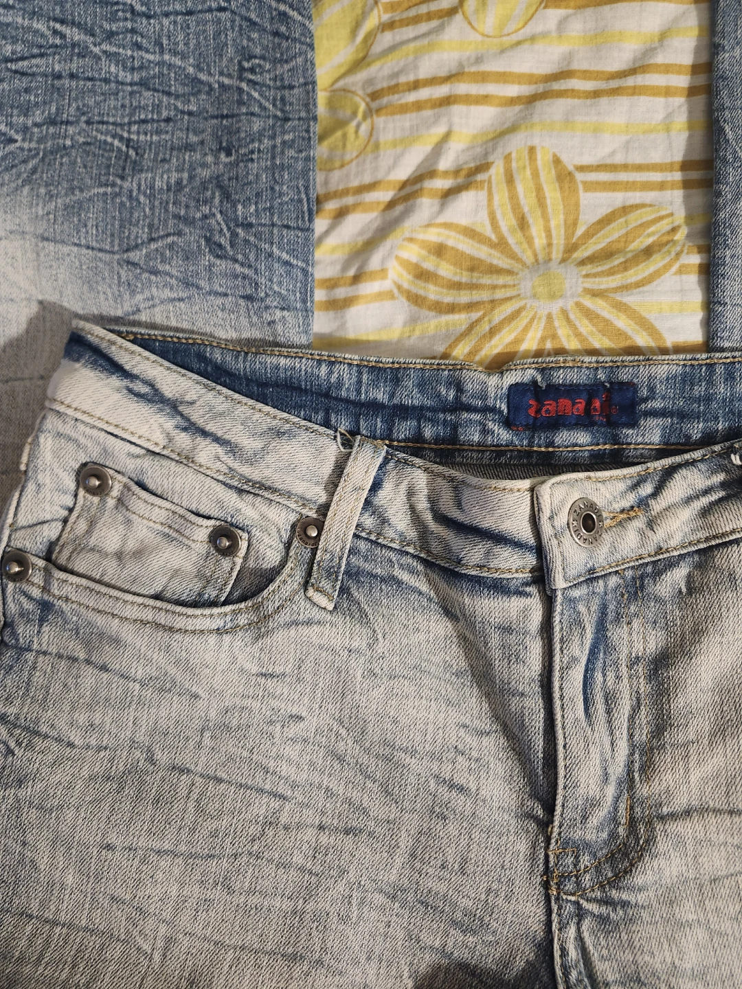 y2k Blue and White Faded Denim Straight Leg Jeans - photo 3
