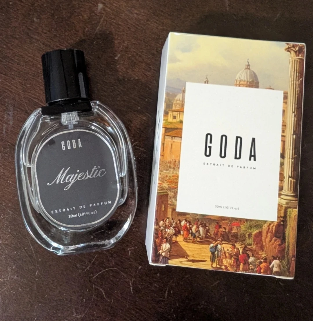 Goda Majestic Perfume