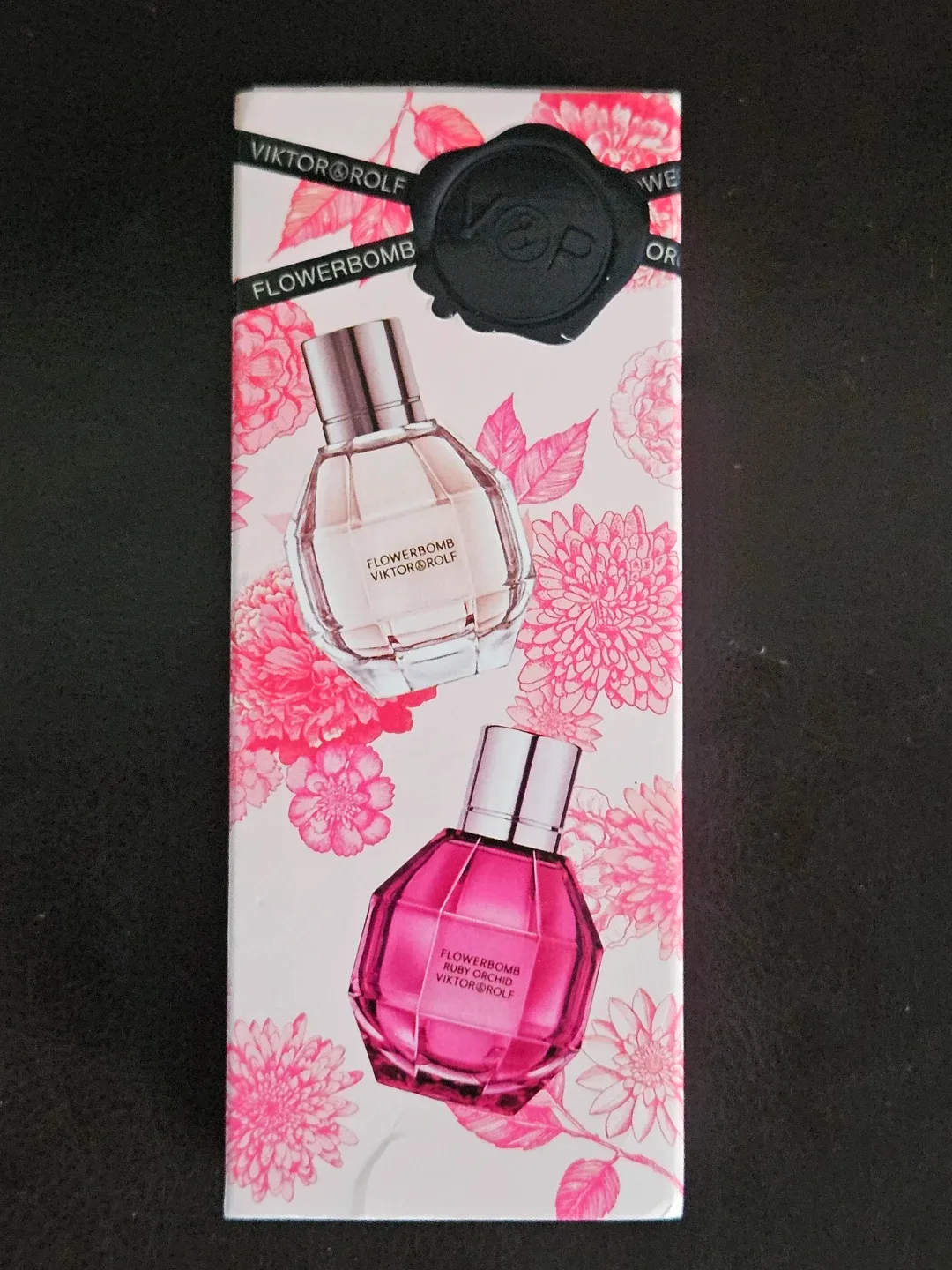 Viktor&Rolf Flowerbomb Miniature Set image indicator(4)