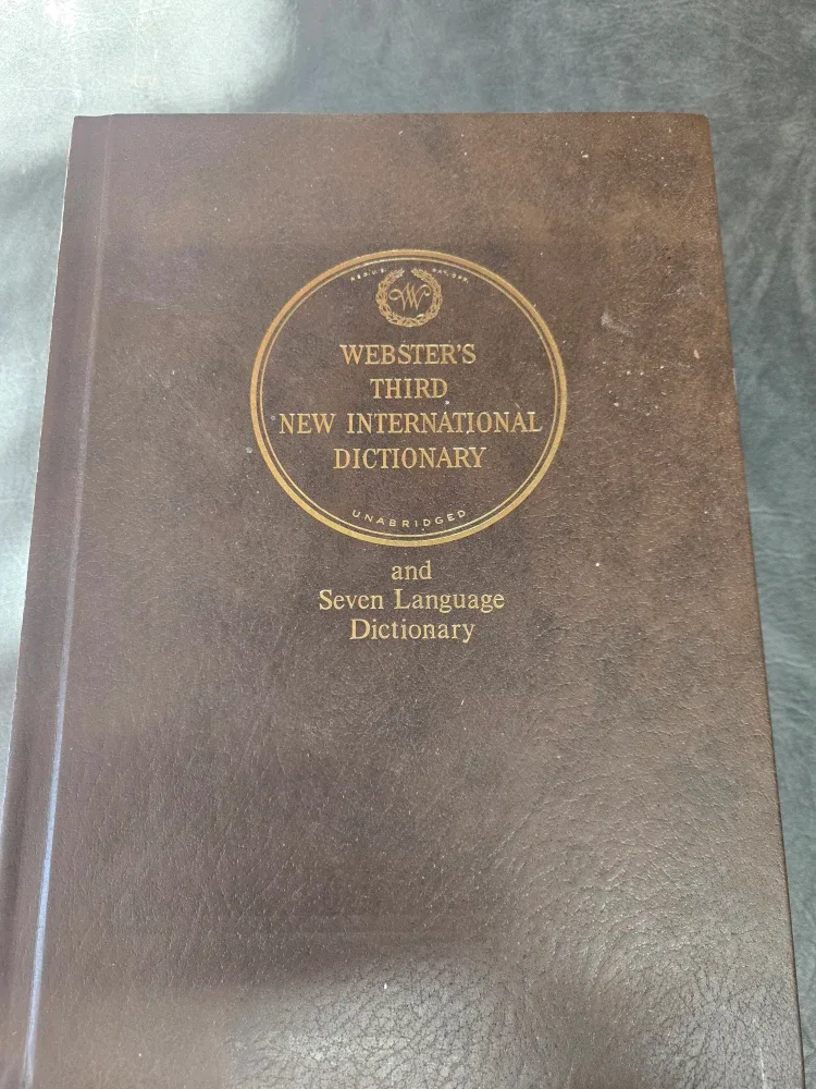 Webster's Third New International Dictionary Set image indicator(2)