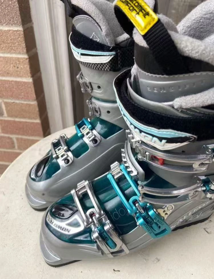 Elan Starr Skis 150cm & Salomon Idol Ski Boots - photo 5