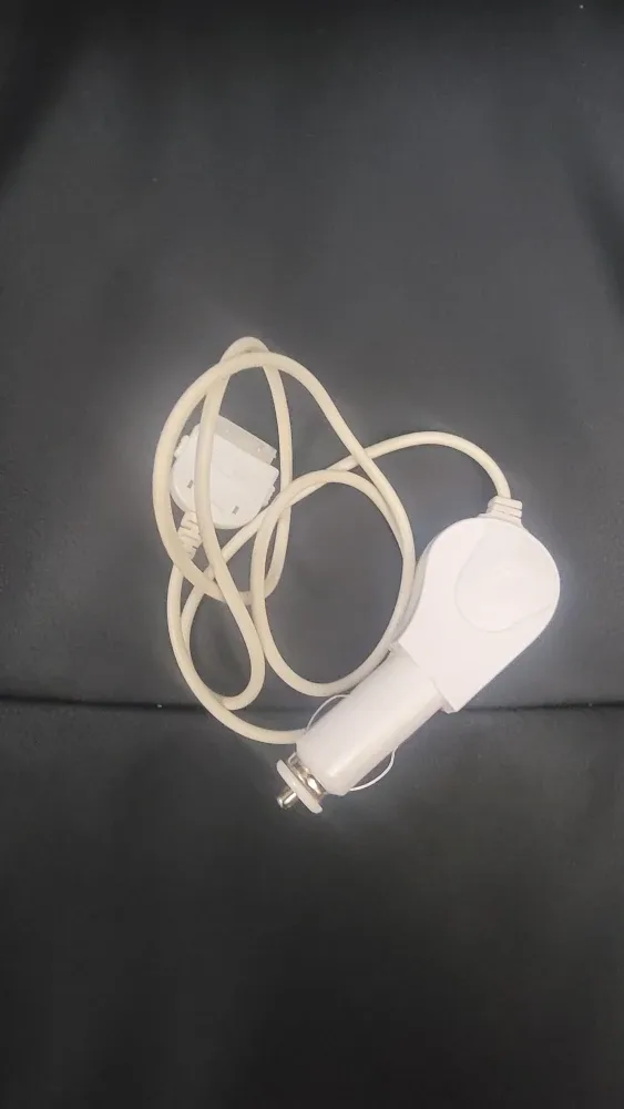 Apple iPod Car Charger