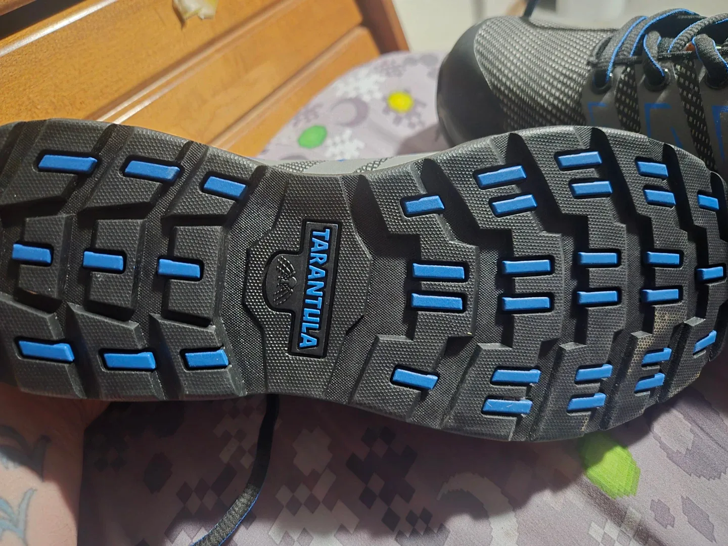 Dakota Tarantula Pro Safety Shoes, Size 9.5 image indicator(2)