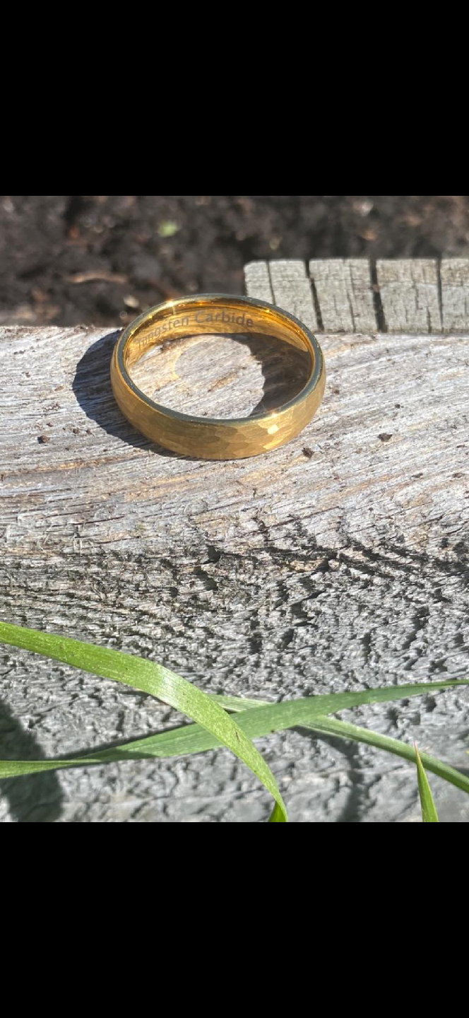 men golden tarnish free ring (comes with ring box) - photo 5