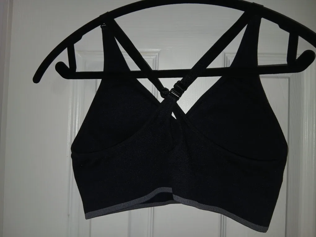 Puma Black Sports Bra - medium image indicator(4)