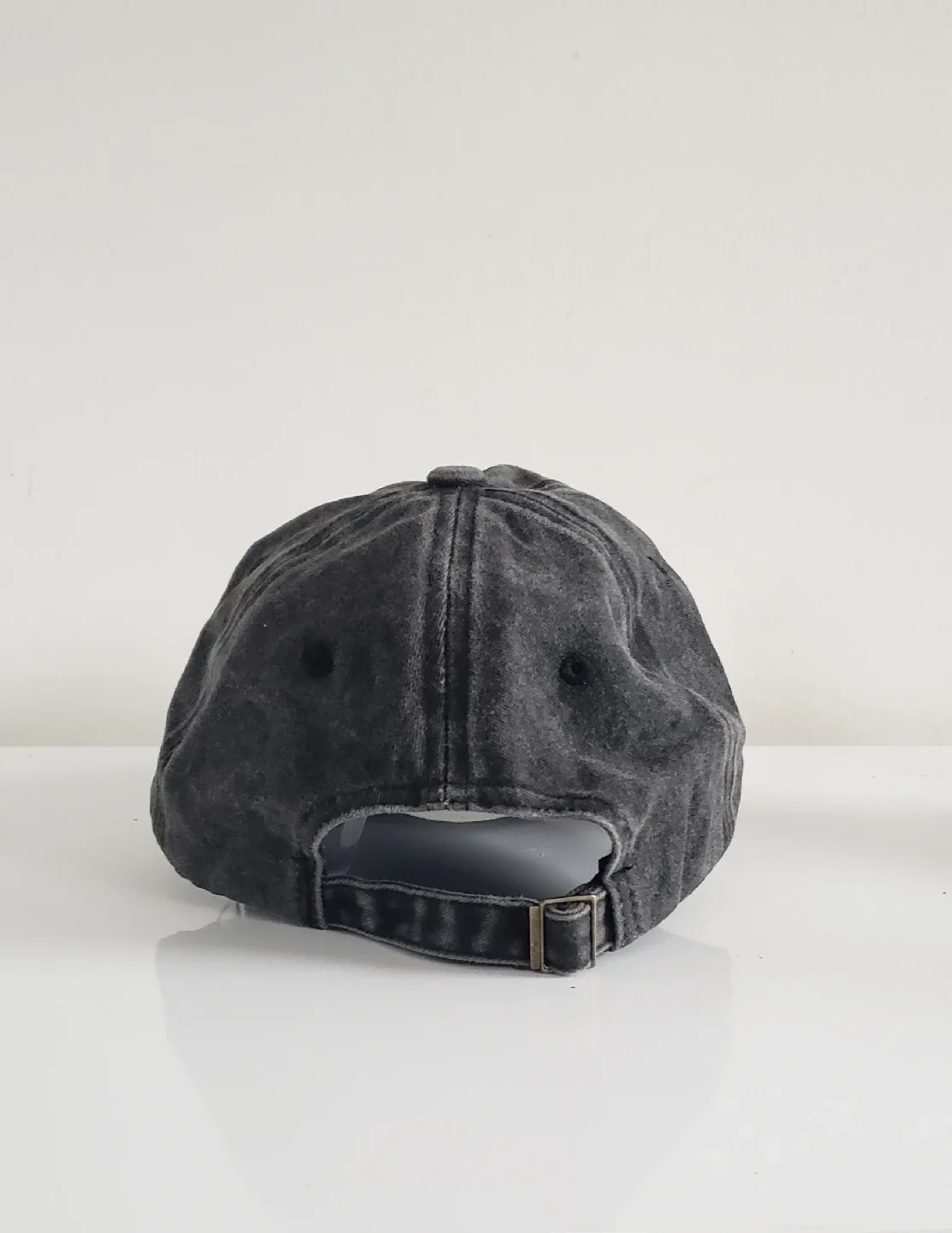 Anine Bing Cap image indicator(3)