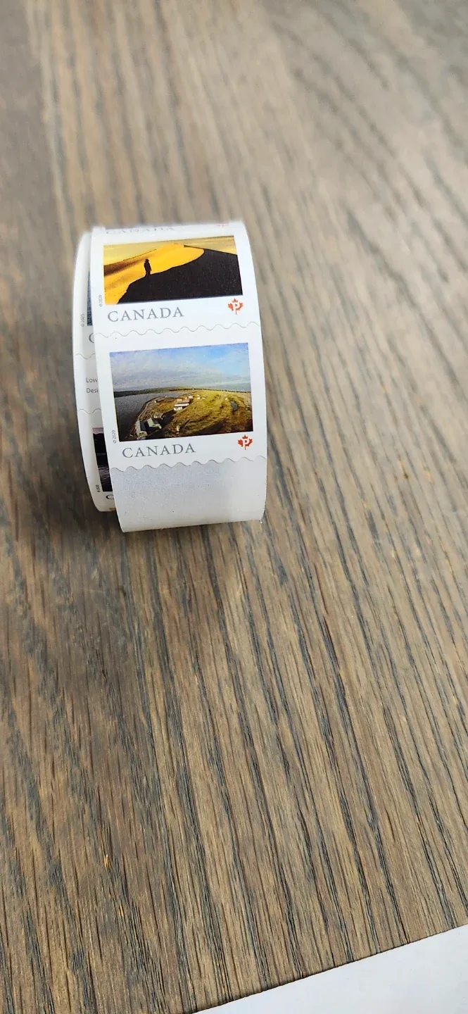 Canada Roll of Stamps 58 stamps image indicator(2)