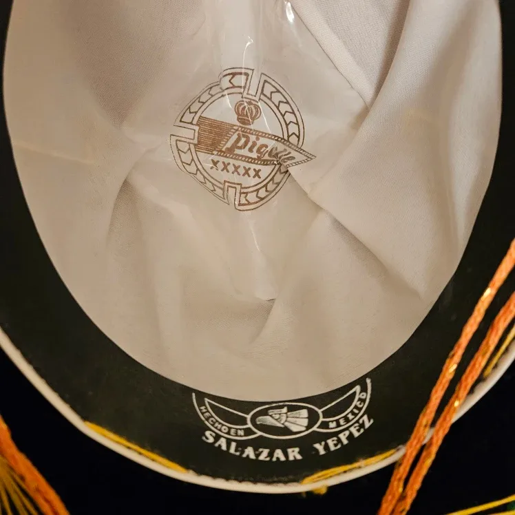 Pigalle Salazar Yepez Sombrero image indicator(5)