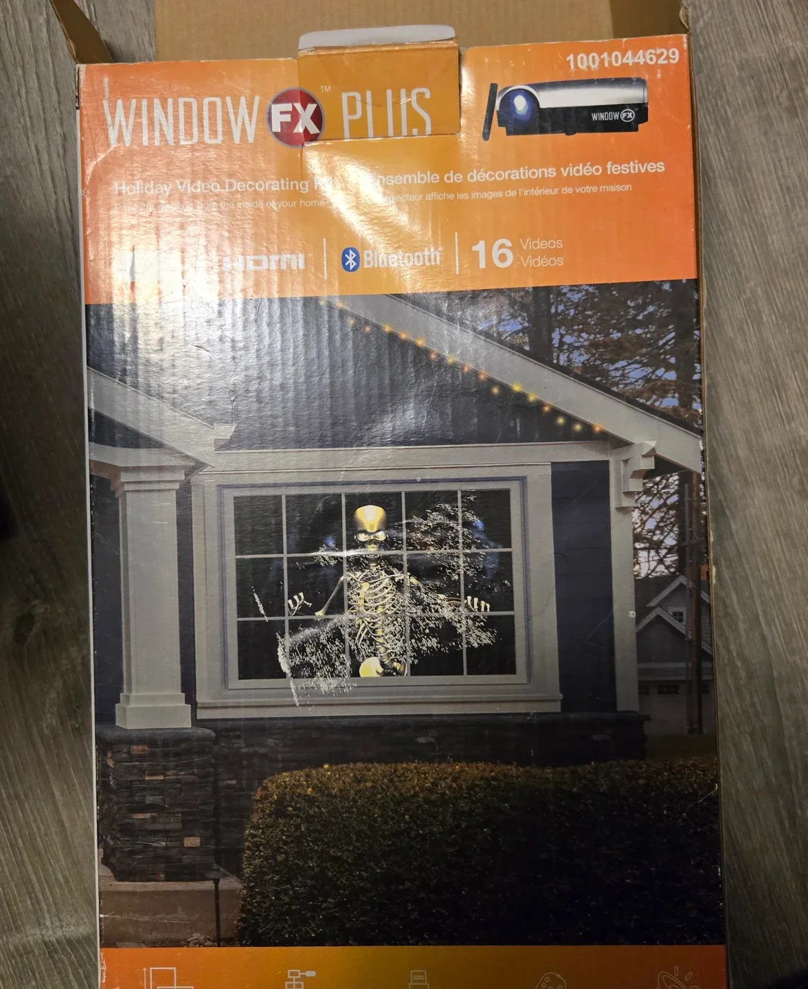 Window FX Plus Holiday Video Decorating Kit image indicator(3)