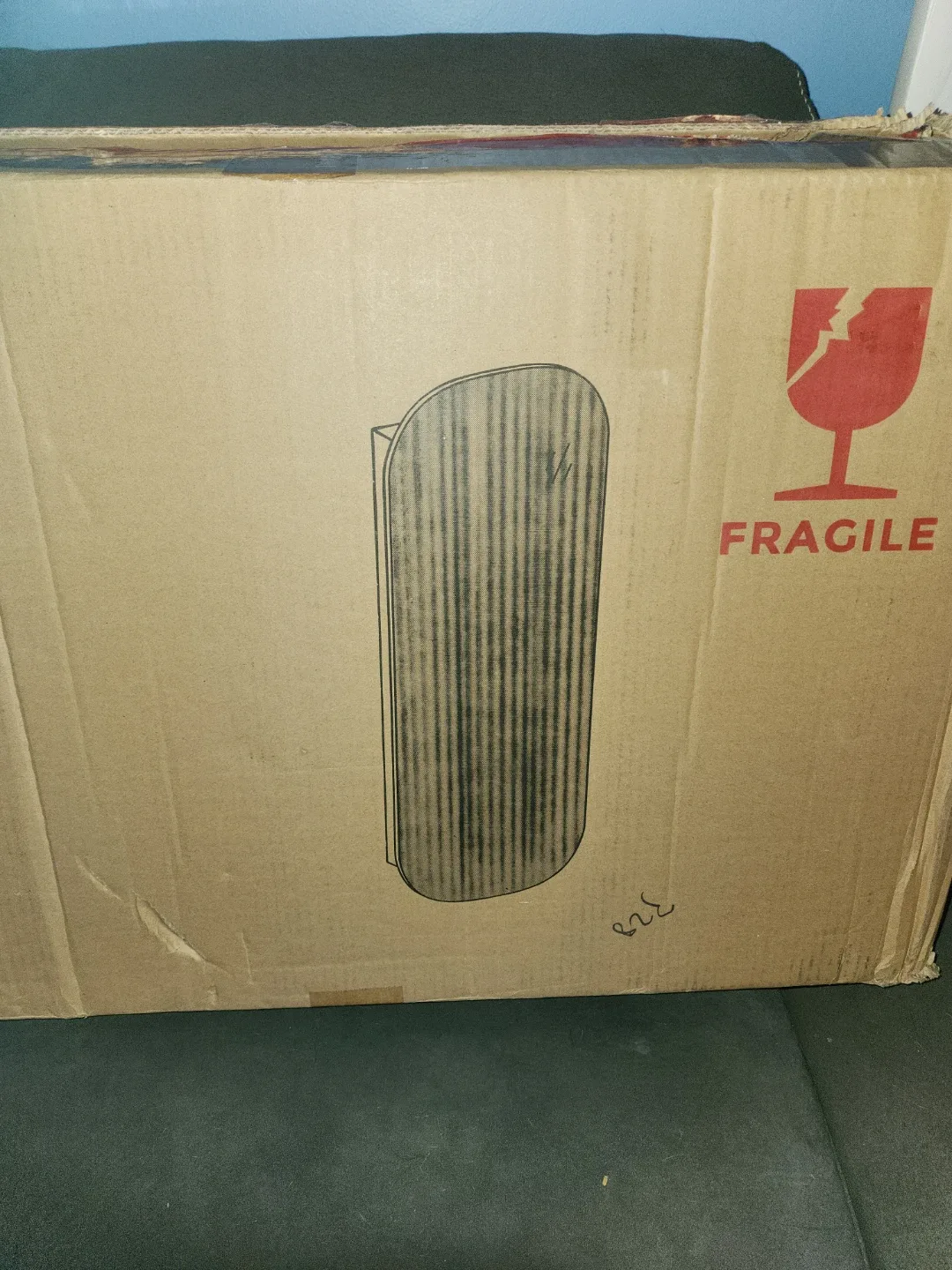 The PERFECT Gift !!! NEW Jewelry Organizer with LED Light image indicator(3)