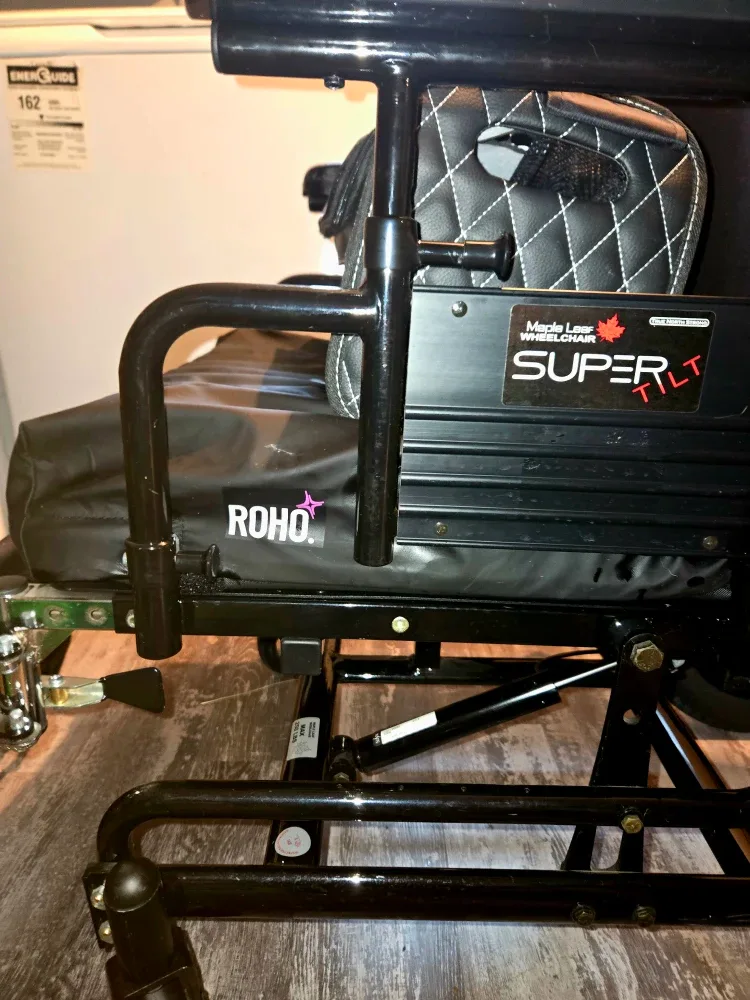 Maple Leaf Super Tilt Wheelchair image indicator(3)