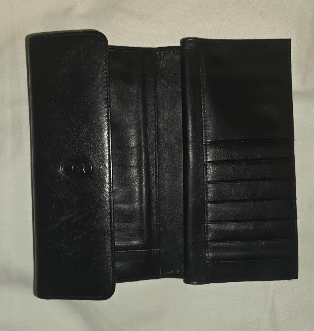 Black Leather Wallet image indicator(4)