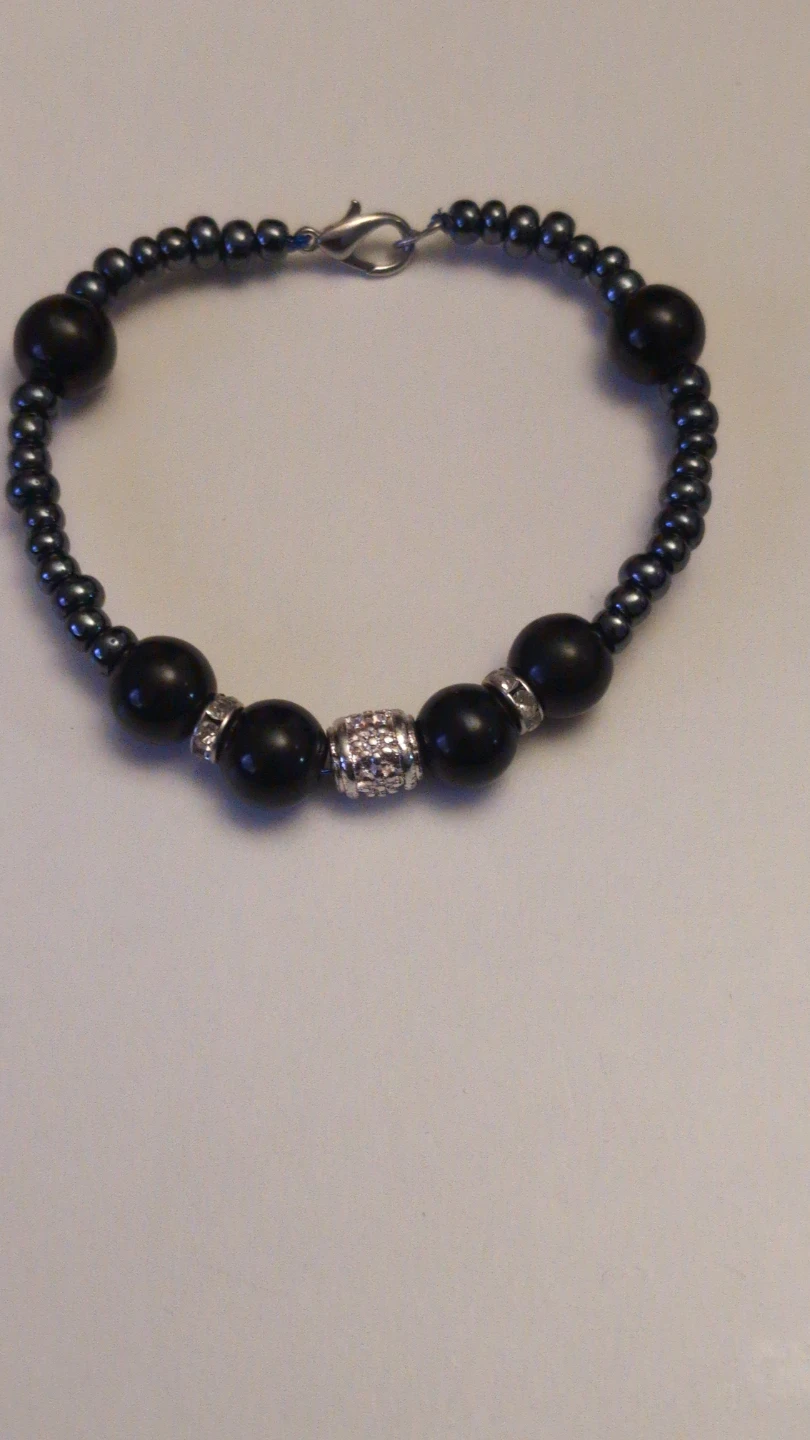 Black Beaded Bracelet with Rhinestone Accents
