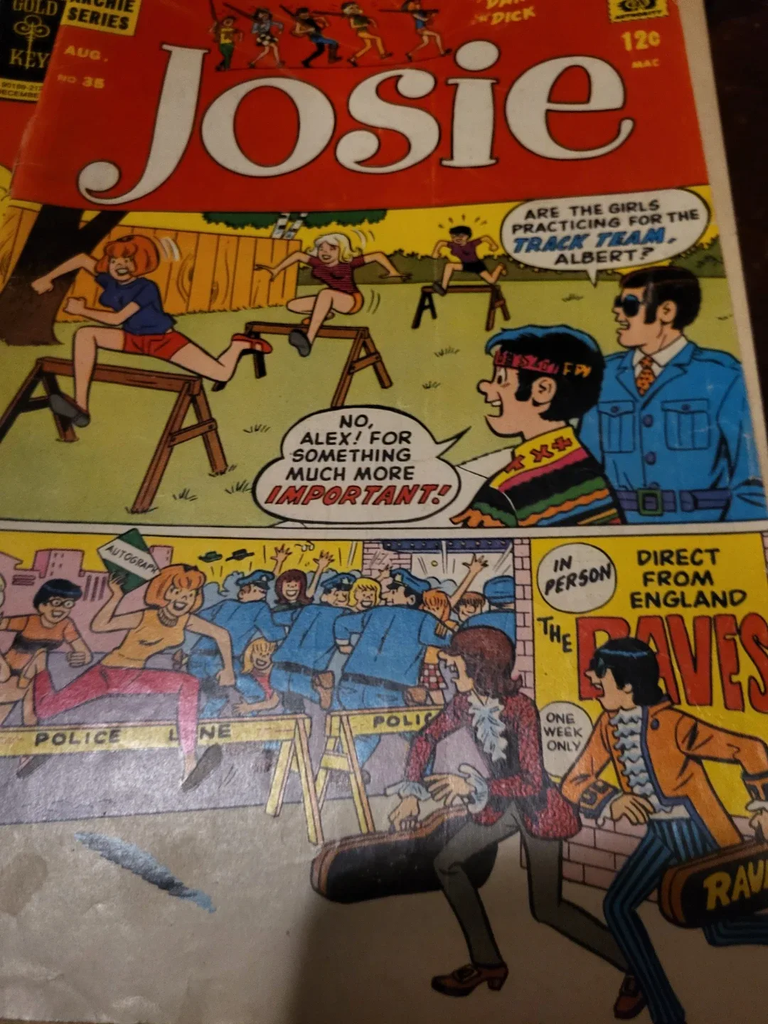 Vintage Comic Book Lot image indicator(8)