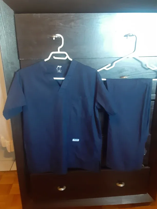 MOBB Navy Blue Scrub Set - Size XS image indicator(3)
