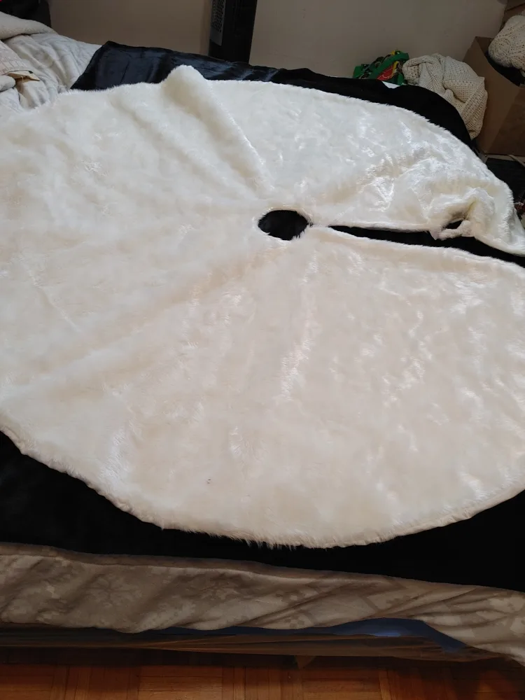 White Faux Fur Christmas Tree Skirt