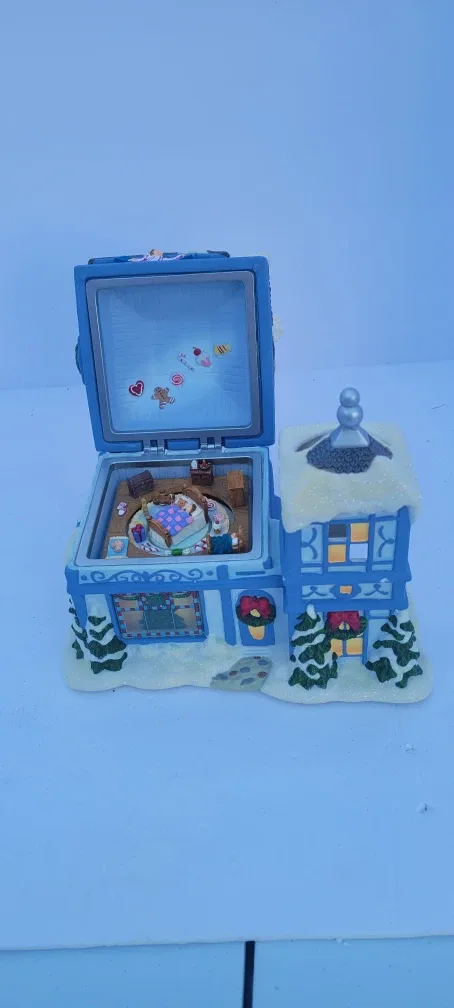 Blue Christmas Music Box Figurine image indicator(3)