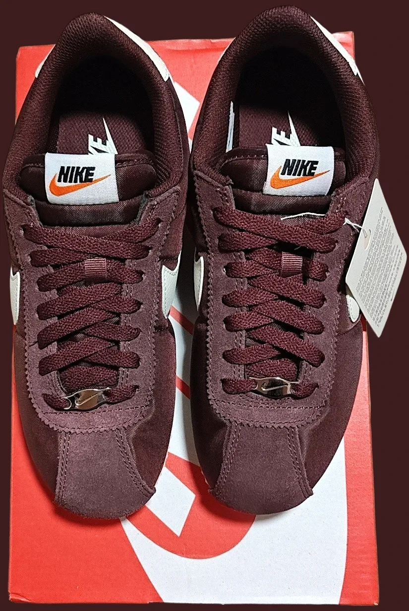 *NIB* 8 US — Nike Cortez Textile [BURGUNDY CRUSH] image indicator(3)