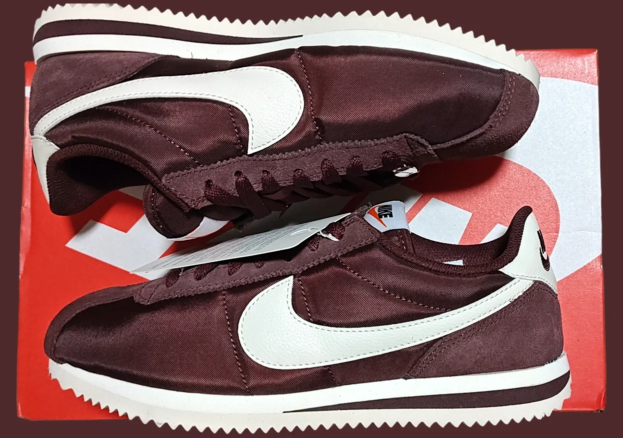 *NIB* 8 US — Nike Cortez Textile [BURGUNDY CRUSH] image indicator(4)
