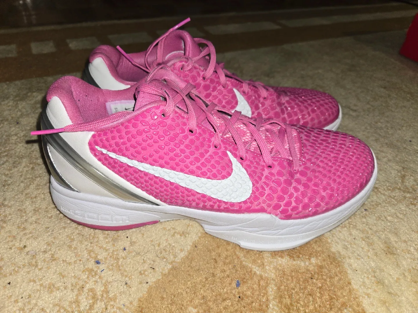 Nike Kobe 6 Protro Pink Shoes image indicator(4)