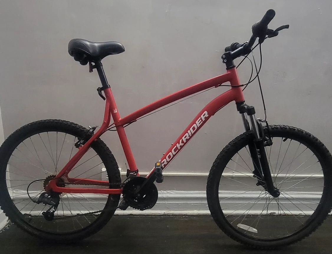 ROCKRIDER Red Mountain Bike - photo 2