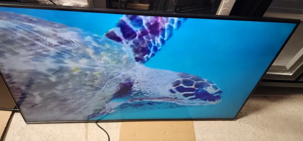 NOT NEGOTIABLE! 2024 CRYSTAL UHD TV SMART TV!! FIRM PRICES image indicator(6)