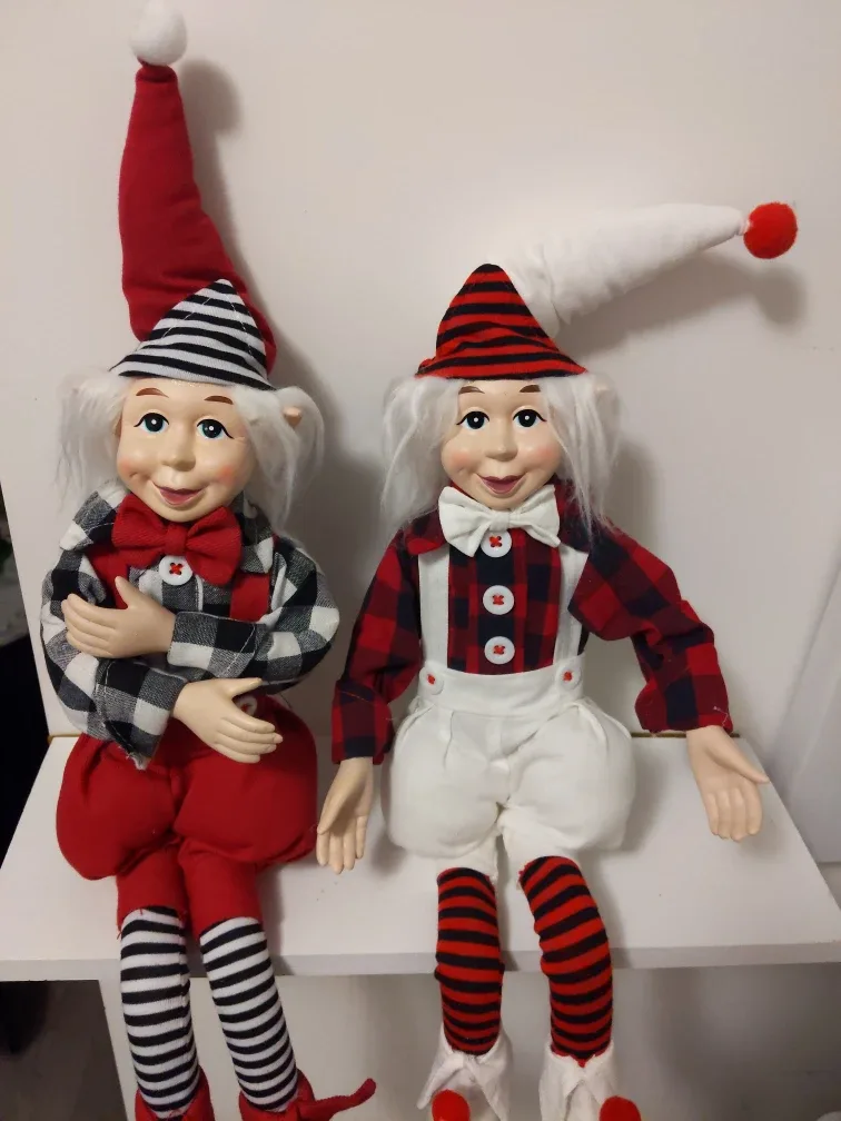 Posable Christmas Elves Pack of 2