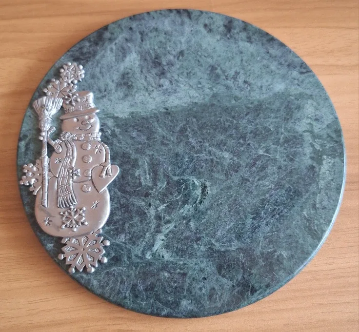 Marble and Pewter  Cheese Board with Spreader image indicator(2)
