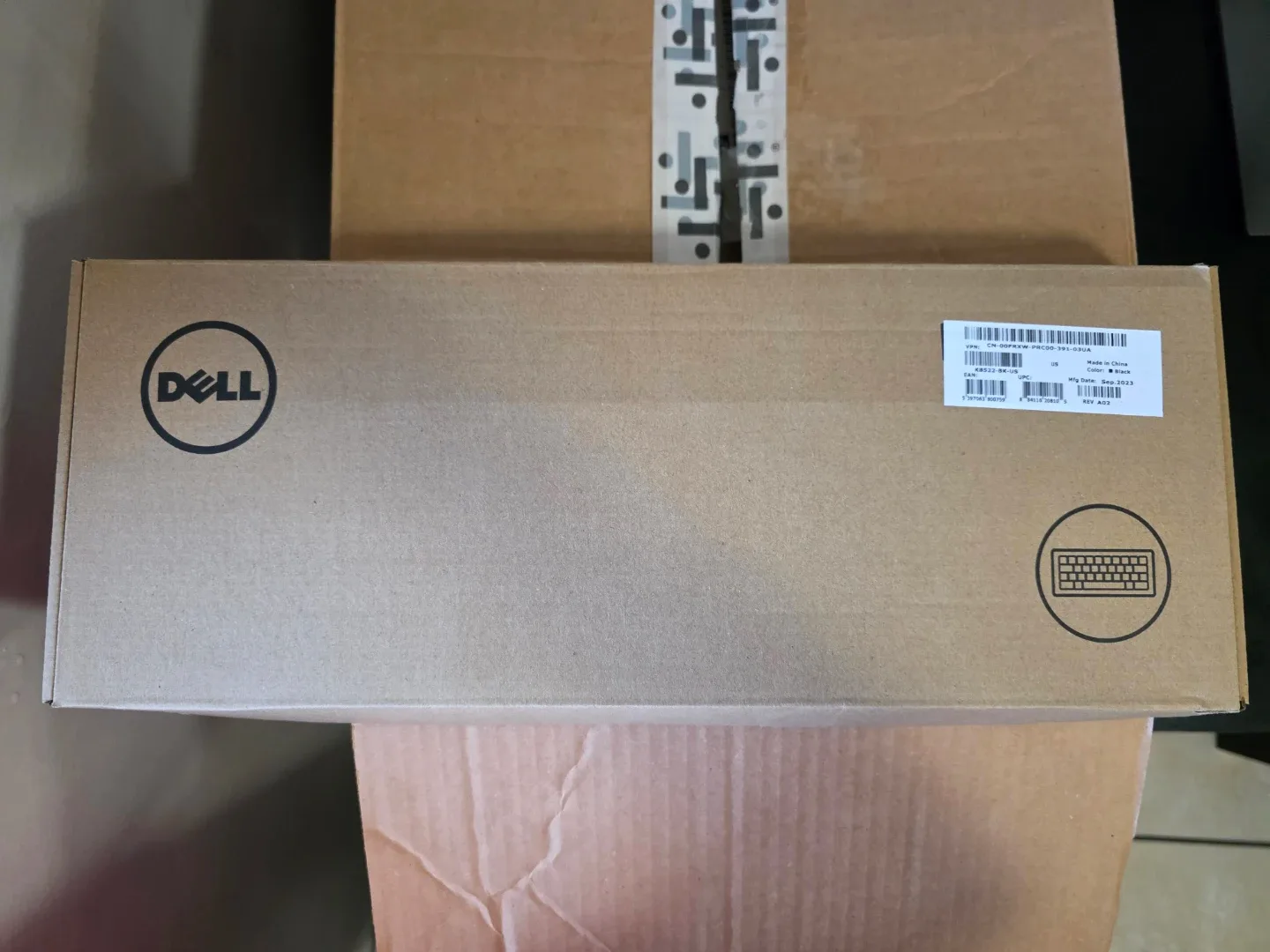 Dell Wired Keyboard with Palm Rest image indicator(3)