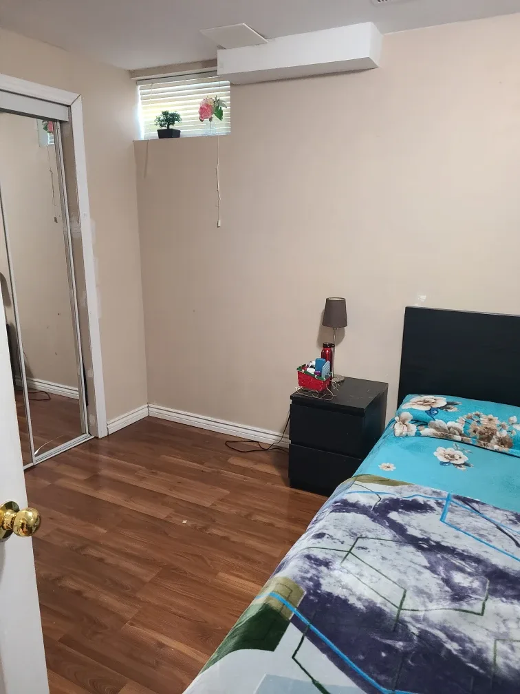 1 bedroom basement Apartment image indicator(5)