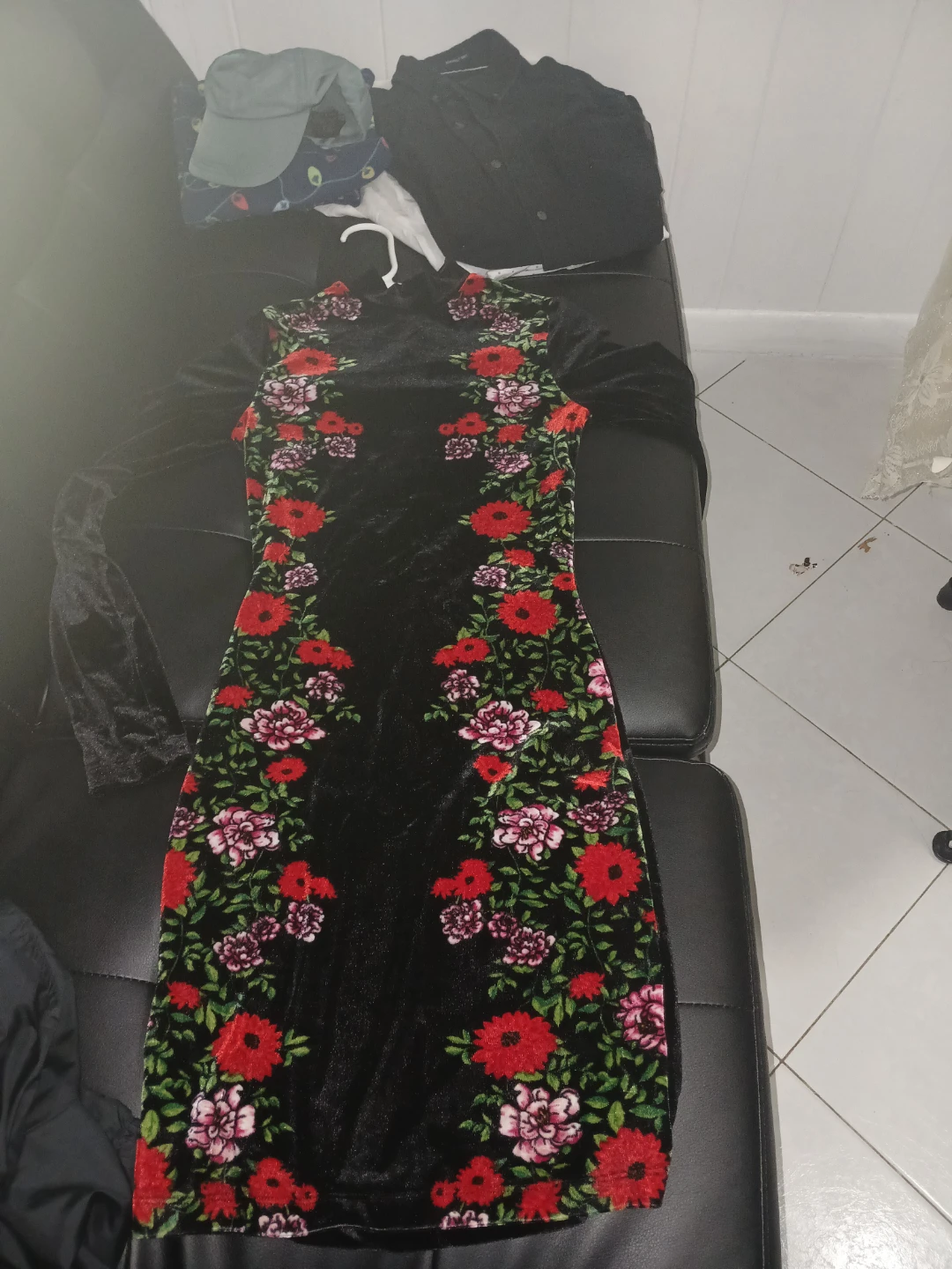 H&M Divided Black Floral Dress - Size 4 - photo 3