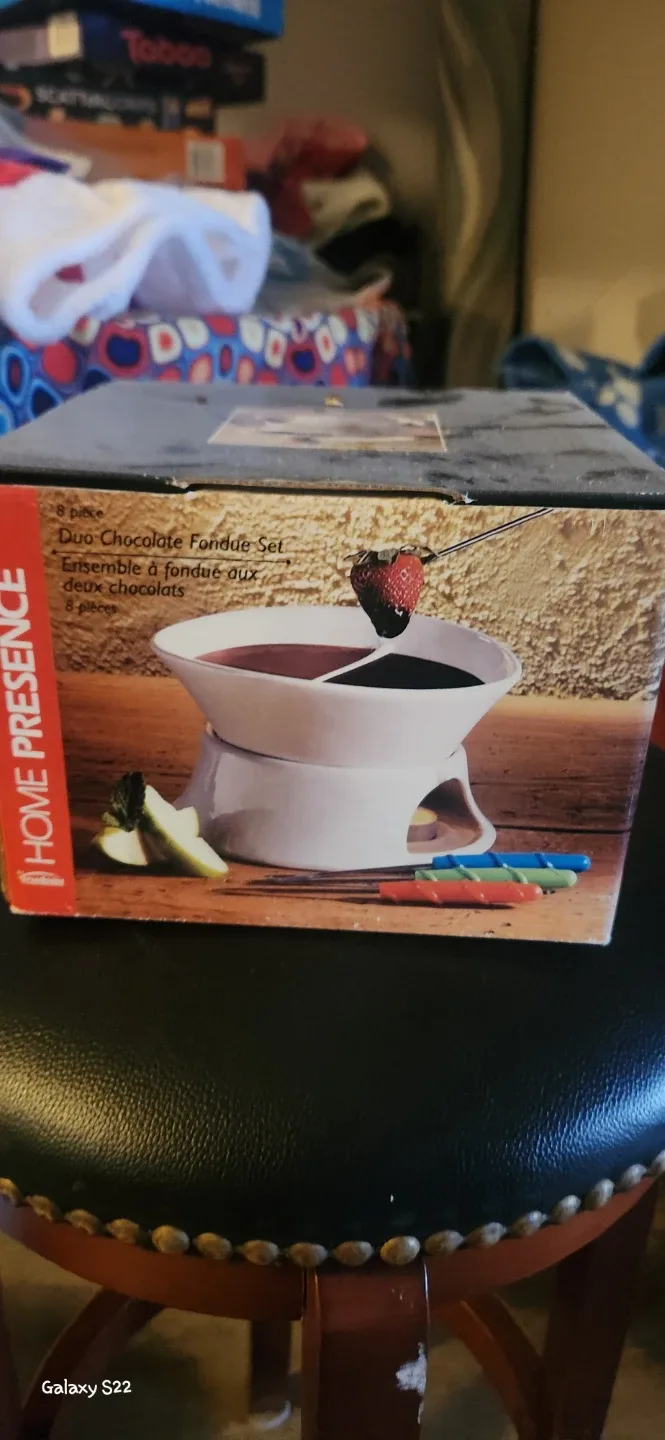 Chocolate Fondue Set image indicator(2)