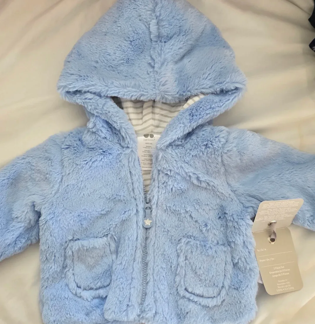 Adorable baby boy JUST BORN fleece cozy sweater jacket image indicator(3)