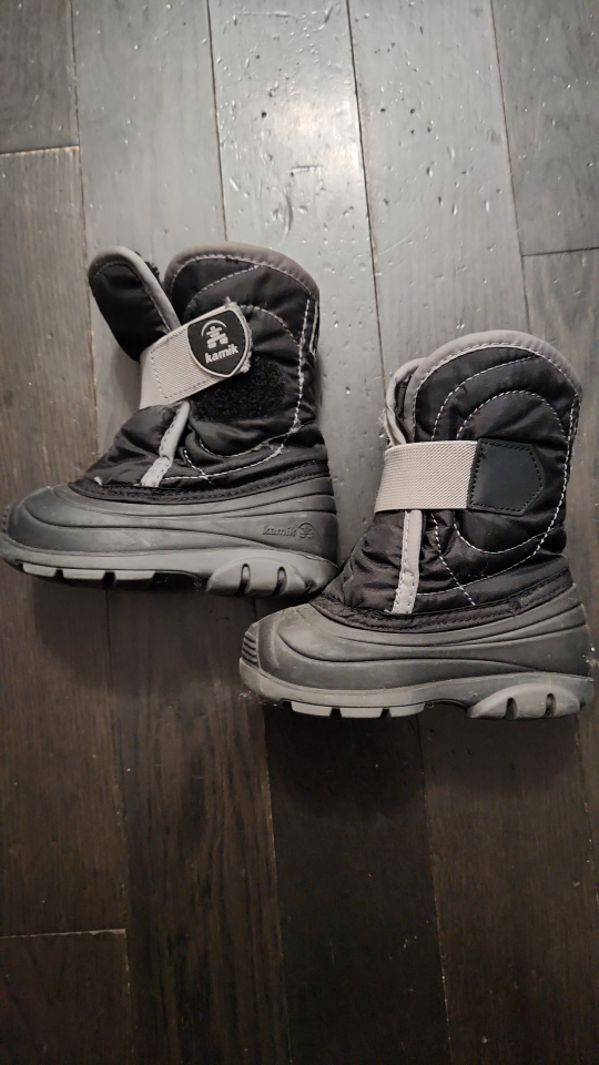 Kamik Toddler Snow Boots - Size 7