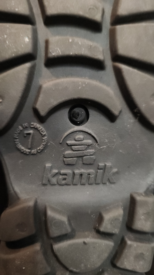 Kamik Toddler Snow Boots - Size 7 - photo 2