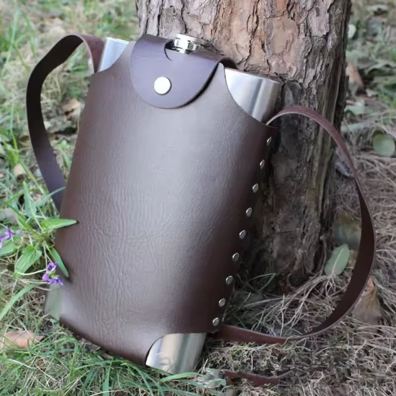 Stainless Steel Flask w/Leather Case