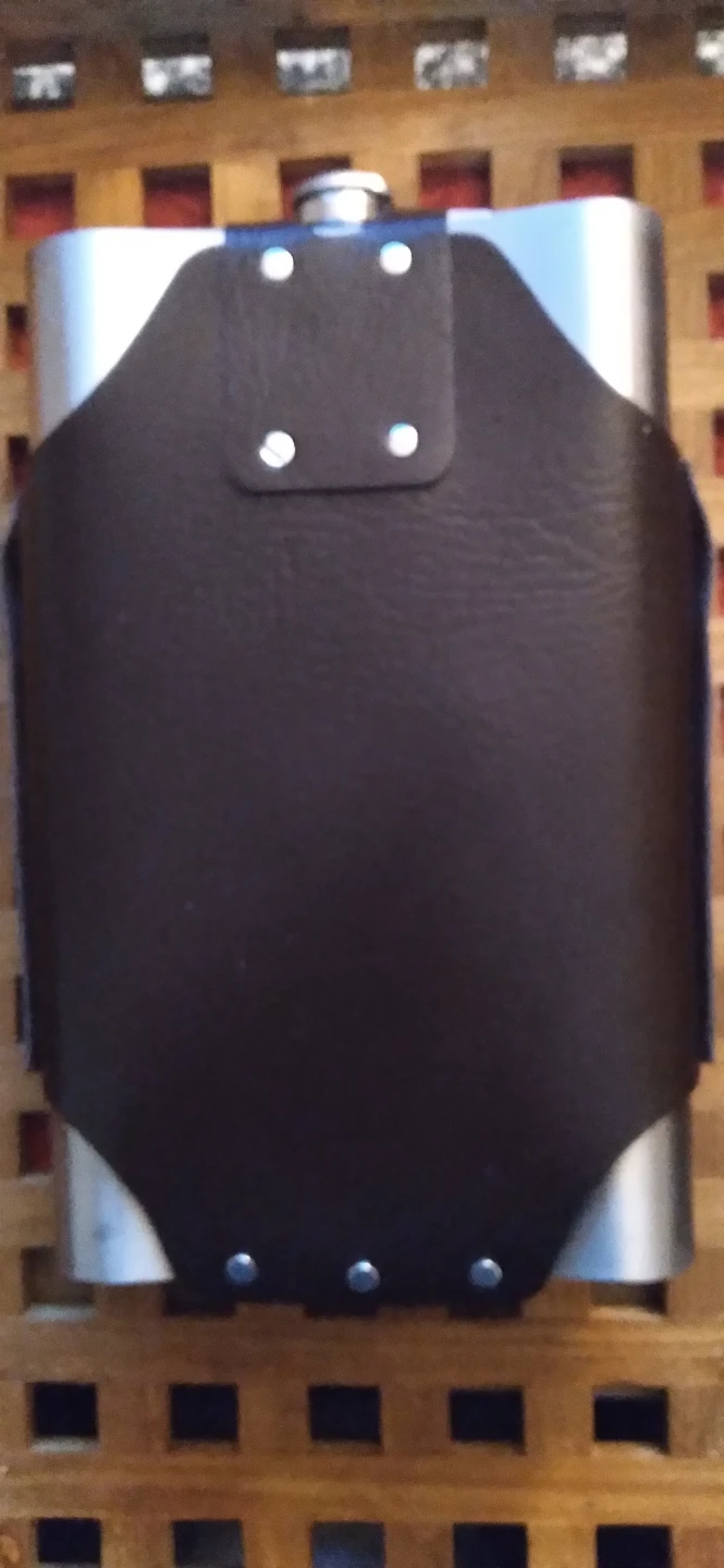 Stainless Steel Flask w/Leather Case - photo 3