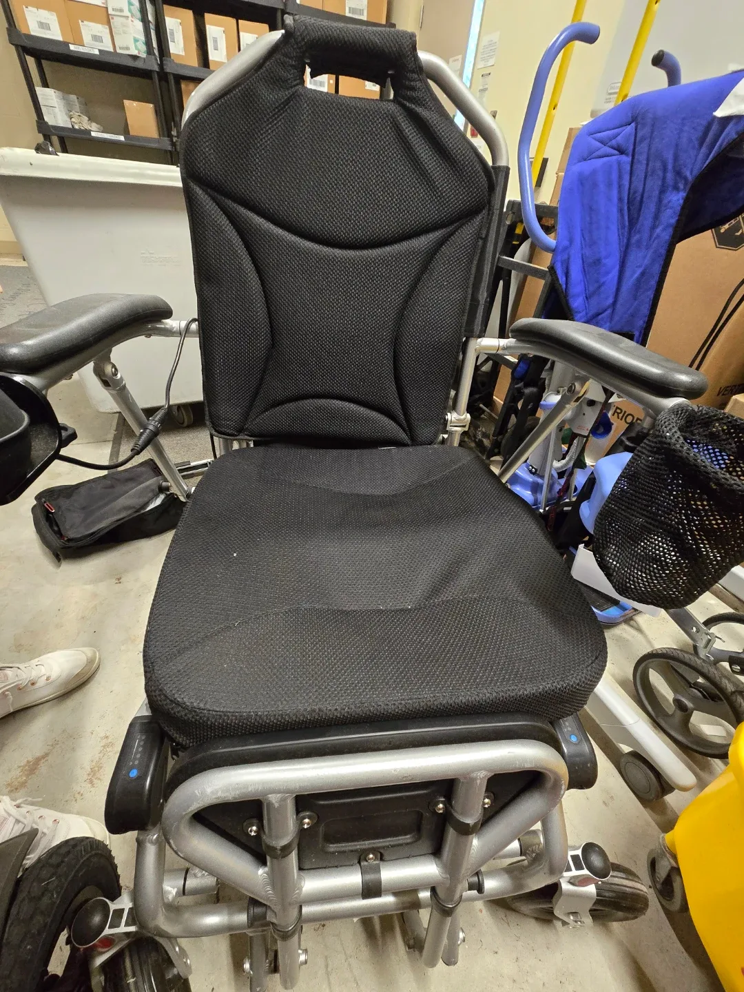 Travel Buggy Power Wheelchair image indicator(2)