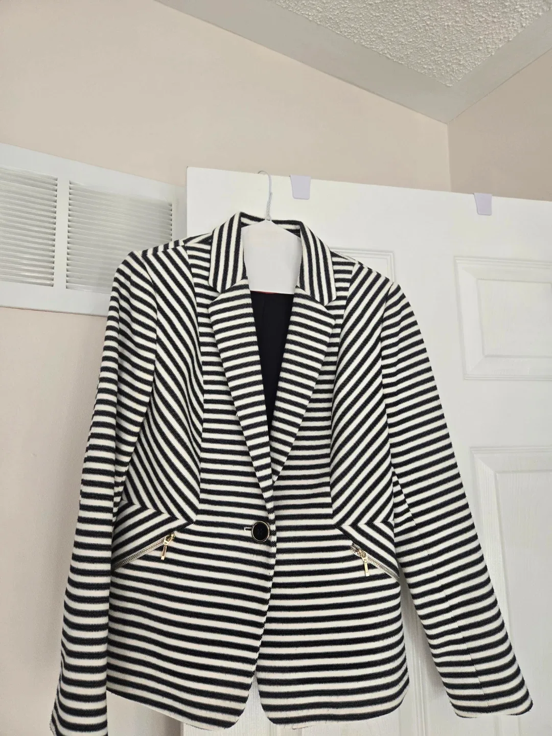 Striped Blazer - Black and White