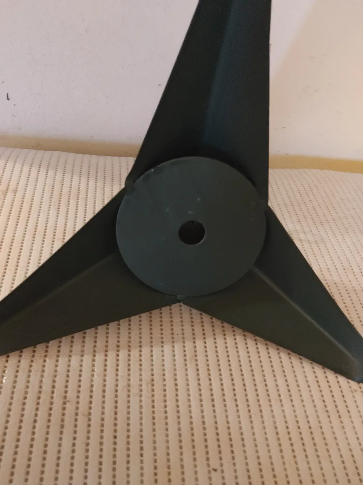 Green Christmas Tree Stand image indicator(2)