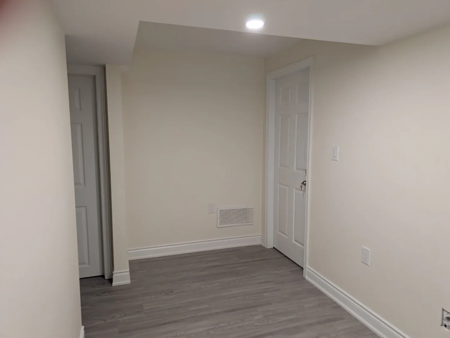2 Bedroom legal basement for rent in ajax image indicator(8)